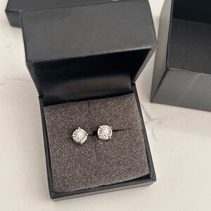 White Gold Diamond Stud Earrings